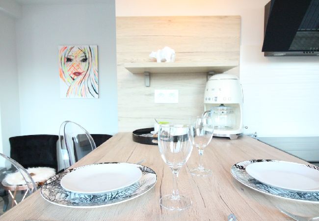 Apartment in Annecy - Art Bay 2 velos et parking Apartment in Annecy - Art Bay 2 velos et parking