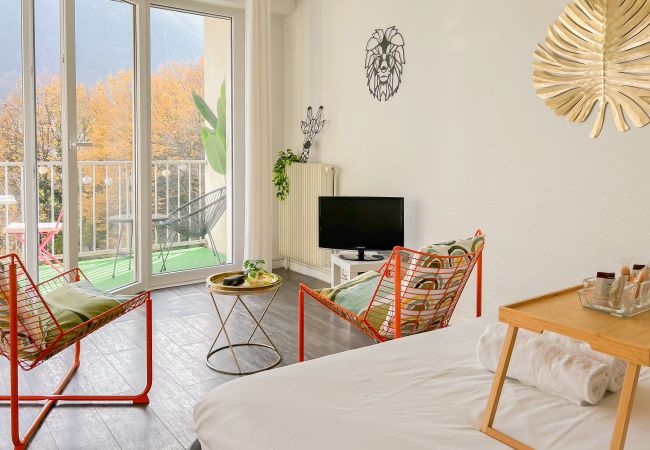 Studio in Annecy-le-Vieux - Deliciosa parking vue splendide plage à 10min Studio in Annecy-le-Vieux - Deliciosa parking vue splendide plage à 10min