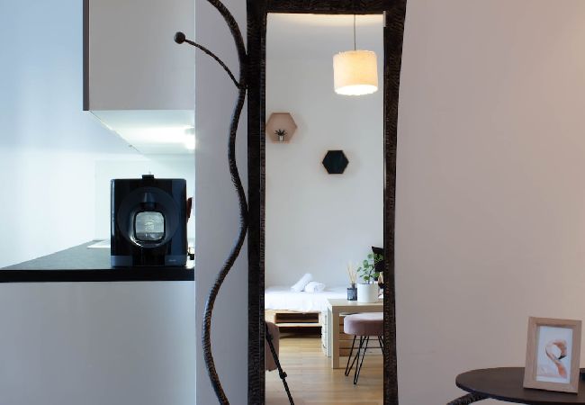 Studio in Annecy - Bamboo Caban 2 min du centre ville Studio in Annecy - Bamboo Caban 2 min du centre ville