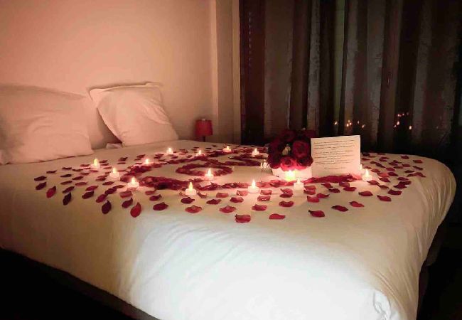 Apartment in Annecy - Palm Beach romantique jacuzzi Apartment in Annecy - Palm Beach romantique jacuzzi