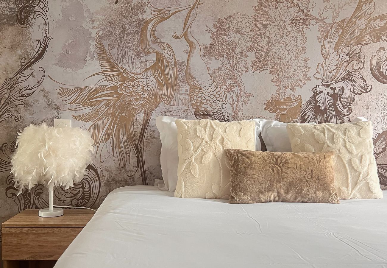 Apartment in Annecy - Palm Beach romantique jacuzzi