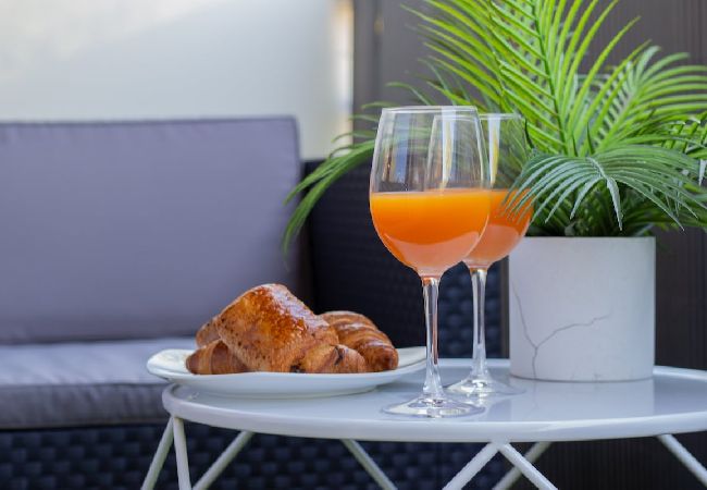 Apartment in Annecy - Golden Beach parking proche du lac Apartment in Annecy - Golden Beach parking proche du lac