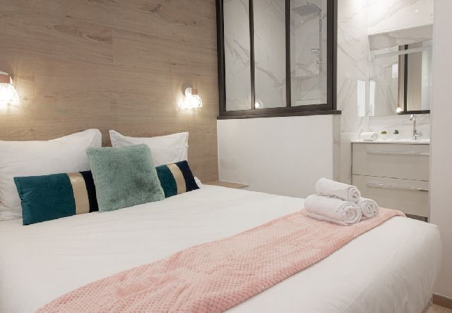 Apartment in Annecy - White diamond calme rue Vaugelas Apartment in Annecy - White diamond calme rue Vaugelas