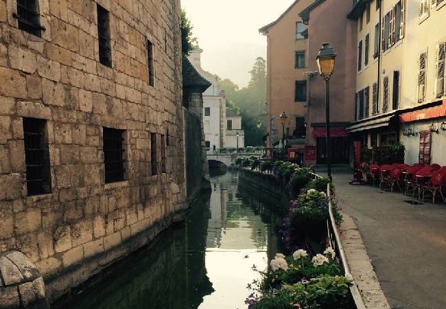 Apartment in Annecy - Filaterie vieille ville  romantique Apartment in Annecy - Filaterie vieille ville  romantique