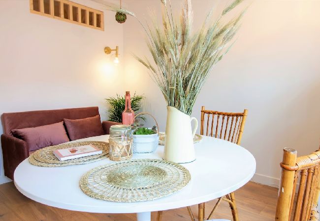 Apartment in Annecy - Nemours du château emplacement de rêve Apartment in Annecy - Nemours du château emplacement de rêve