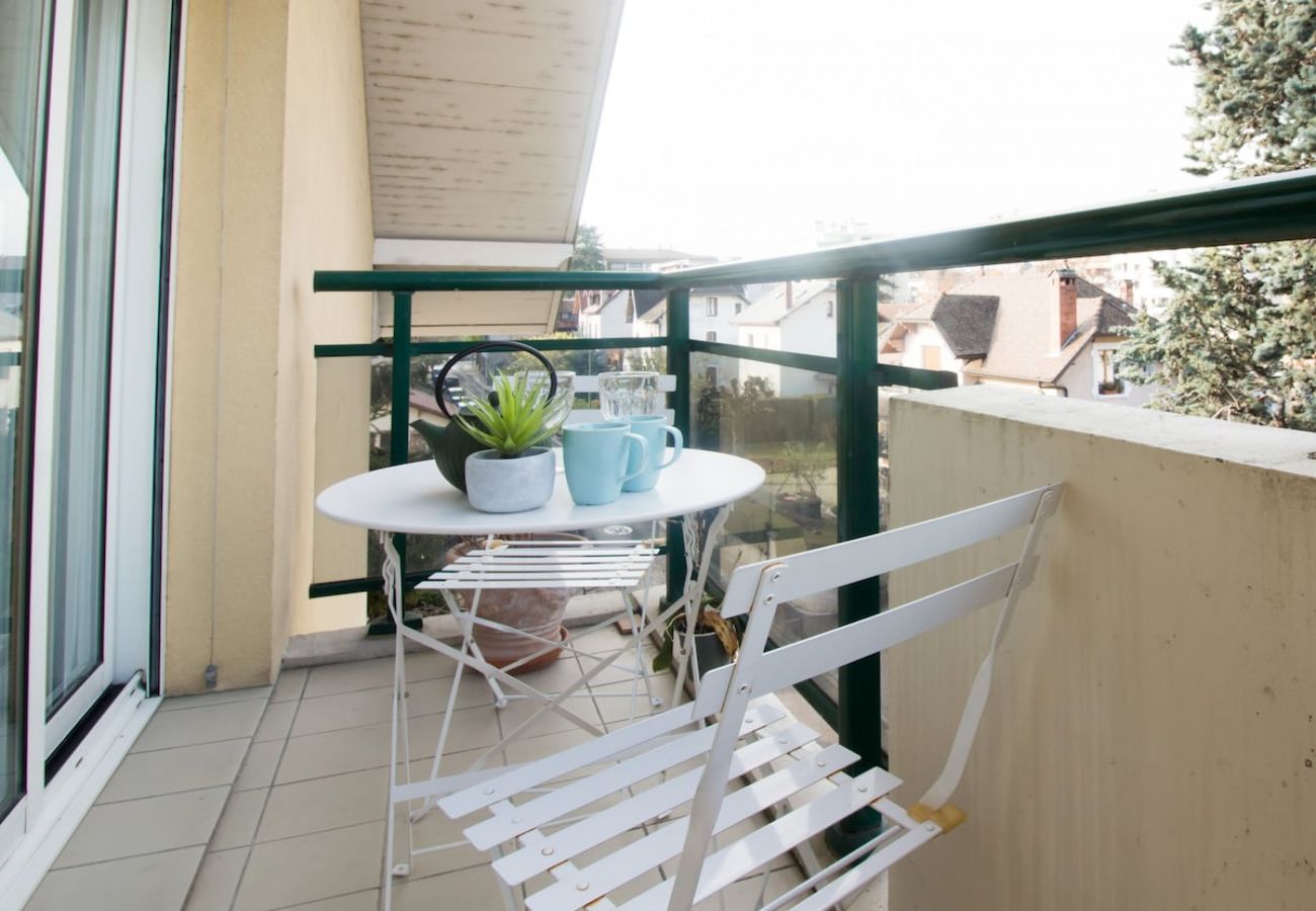 Apartment in Annecy - Lovely Parmelan Parking 150 m du Lac