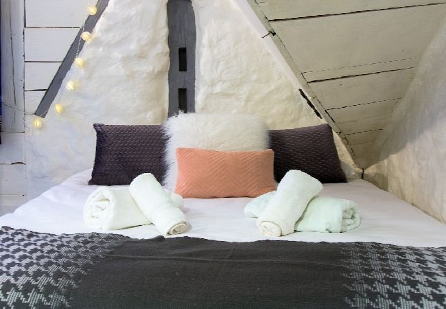 Studio in Annecy - Lilas Rose vieille ville charme incroyable Studio in Annecy - Lilas Rose vieille ville charme incroyable