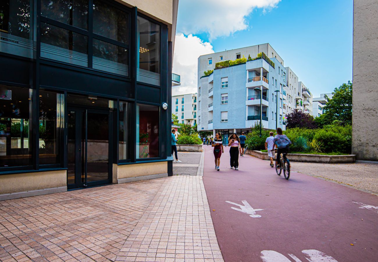 Studio in Annecy - Piste Bleue parking couvert