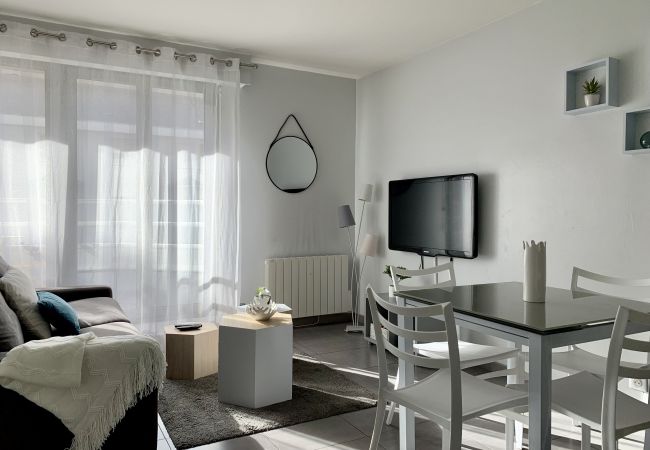 Apartment in Annecy - Smart emplacement numéro 1 au cœur marché de N