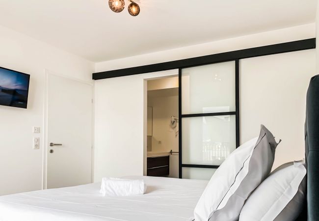 Apartment in Annecy - Elegant luxe vue lac et garage Apartment in Annecy - Elegant luxe vue lac et garage
