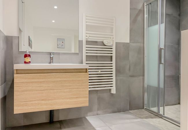 Apartment in Annecy - Petite Venise vue sur le canal romantique Apartment in Annecy - Petite Venise vue sur le canal romantique