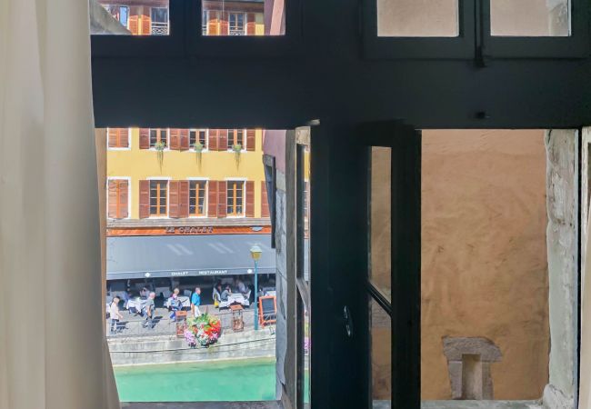 Apartment in Annecy - Petite Venise vue sur le canal romantique Apartment in Annecy - Petite Venise vue sur le canal romantique