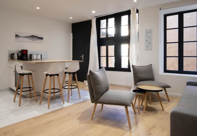 Apartment in Annecy - Petite Venise vue sur le canal romantique Apartment in Annecy - Petite Venise vue sur le canal romantique