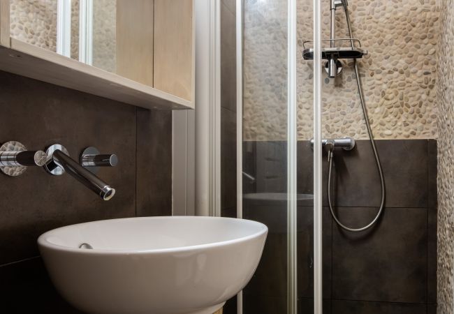 Apartment in Annecy - Baroque vieille ville rue du Paquier Apartment in Annecy - Baroque vieille ville rue du Paquier