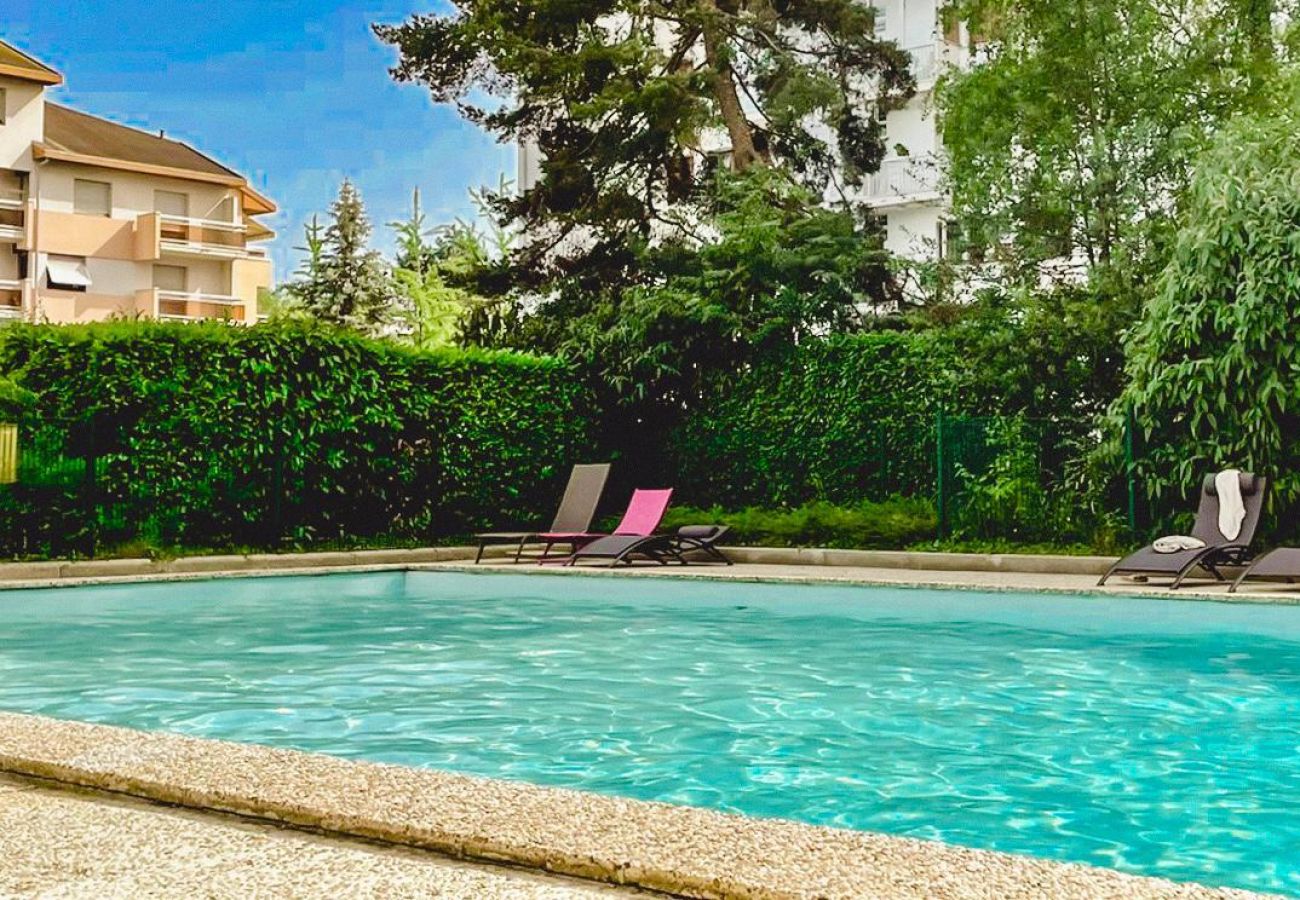 Apartment in Annecy - Diego, Standing Piscine Privé