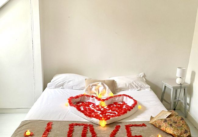 Studio in Annecy - Santorin vieille ville 5 min lac Studio in Annecy - Santorin vieille ville 5 min lac