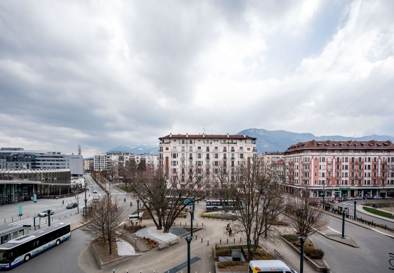 Studio in Annecy - Nero Station City proche de la gare