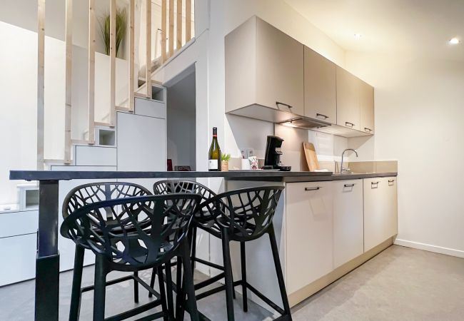 Apartment in Annecy - Atypique sous château vieille ville Apartment in Annecy - Atypique sous château vieille ville