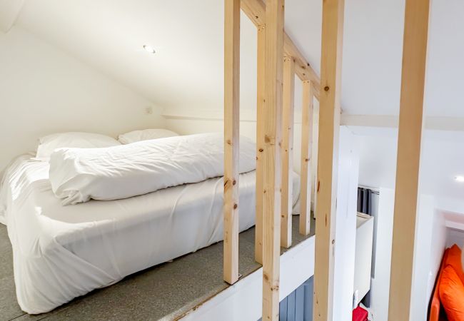 Apartment in Annecy - Atypique sous château vieille ville Apartment in Annecy - Atypique sous château vieille ville