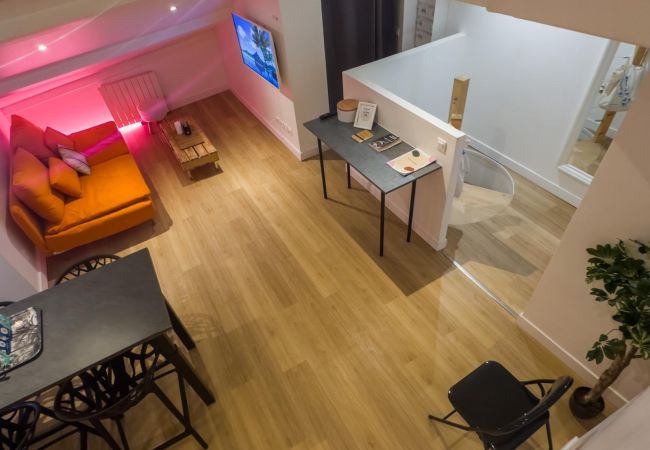 Apartment in Annecy - Atypique sous château vieille ville Apartment in Annecy - Atypique sous château vieille ville