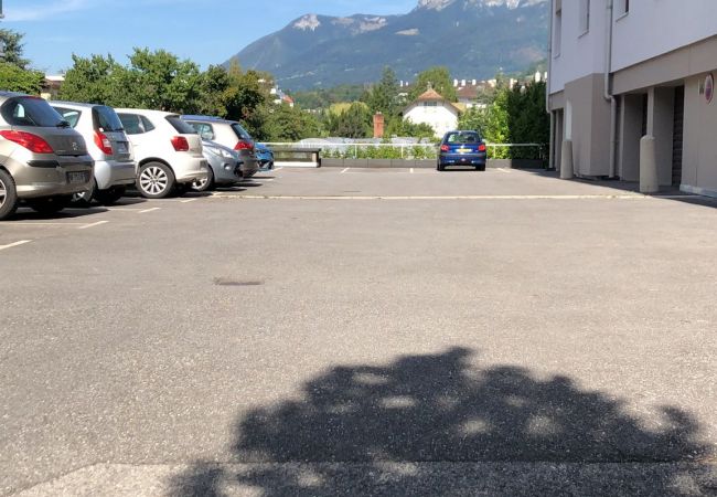 Apartment in Annecy - Volcania 2 chambres à 500 mètres du lac parking