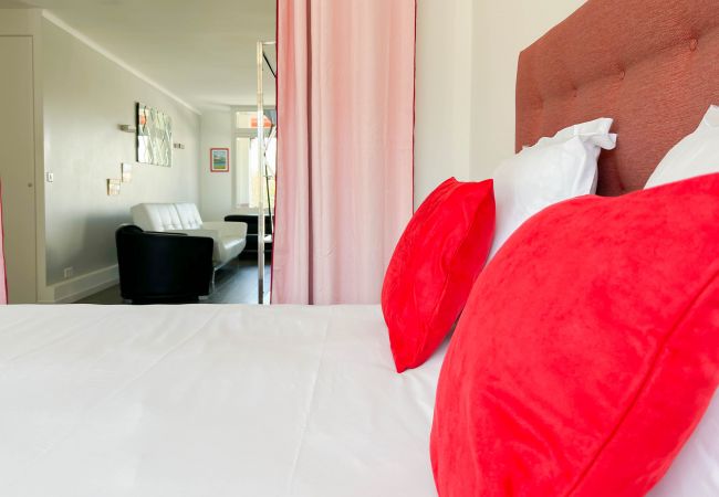 Apartment in Annecy - Penthouse vue incroyable lac et montagnes Apartment in Annecy - Penthouse vue incroyable lac et montagnes