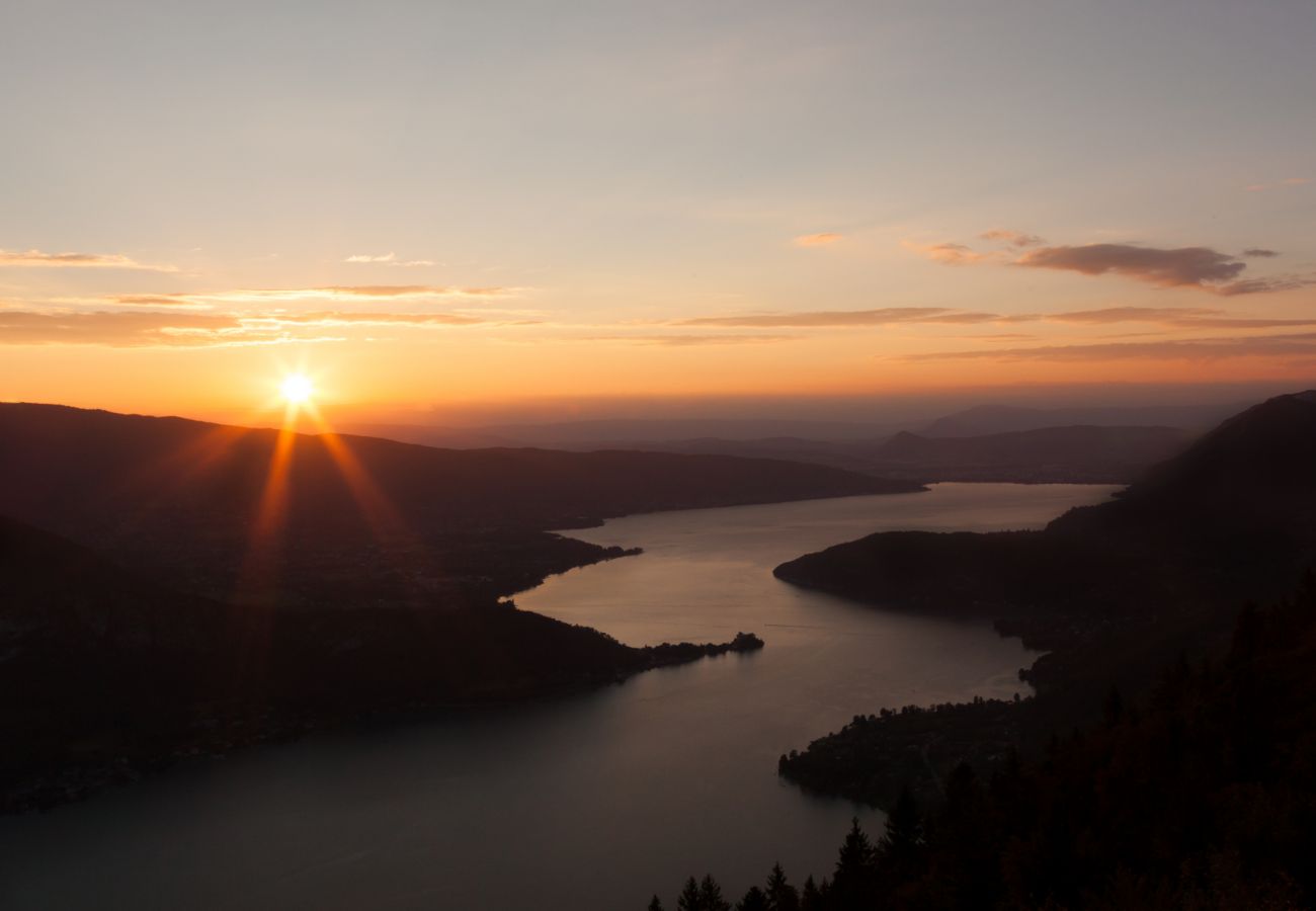 Apartment in Annecy - Penthouse vue incroyable lac et montagnes