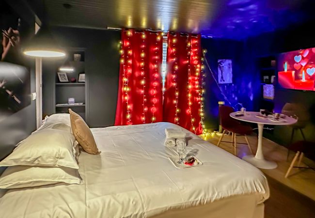 Studio in Annecy - Adults Only jacuzzi vieille ville Studio in Annecy - Adults Only jacuzzi vieille ville