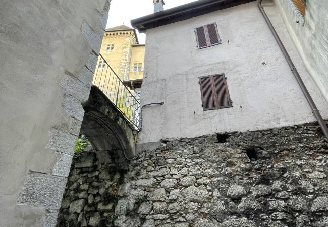 Studio in Annecy - Lys vieille ville Annecy Studio in Annecy - Lys vieille ville Annecy