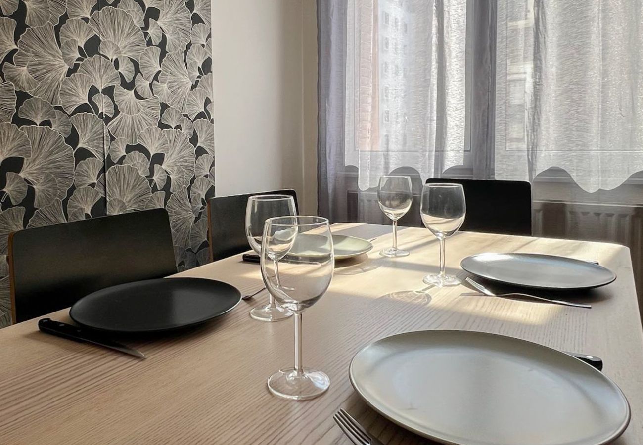 Apartment in Annecy - Acacia Chaumontel proche courrier