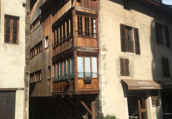 Apartment in Annecy - Carpe Diem proche du lac place Notredame Apartment in Annecy - Carpe Diem proche du lac place Notredame