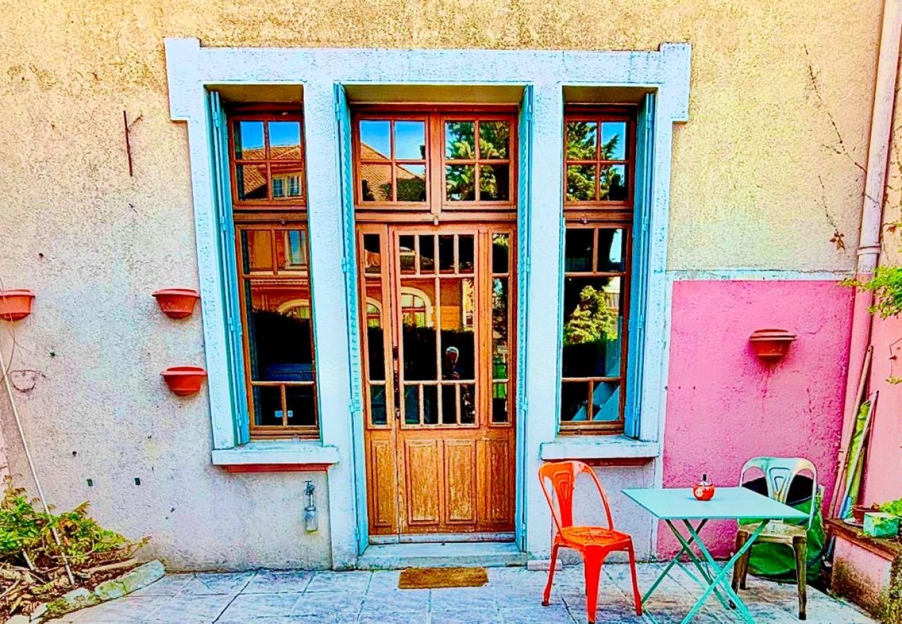 Studio in Annecy - Au pied de l'arbre