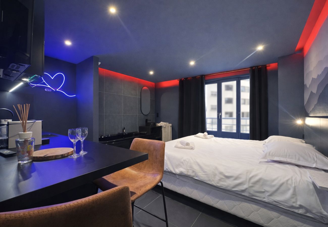 Studio in Annecy - Mica Business studio Mobiliy