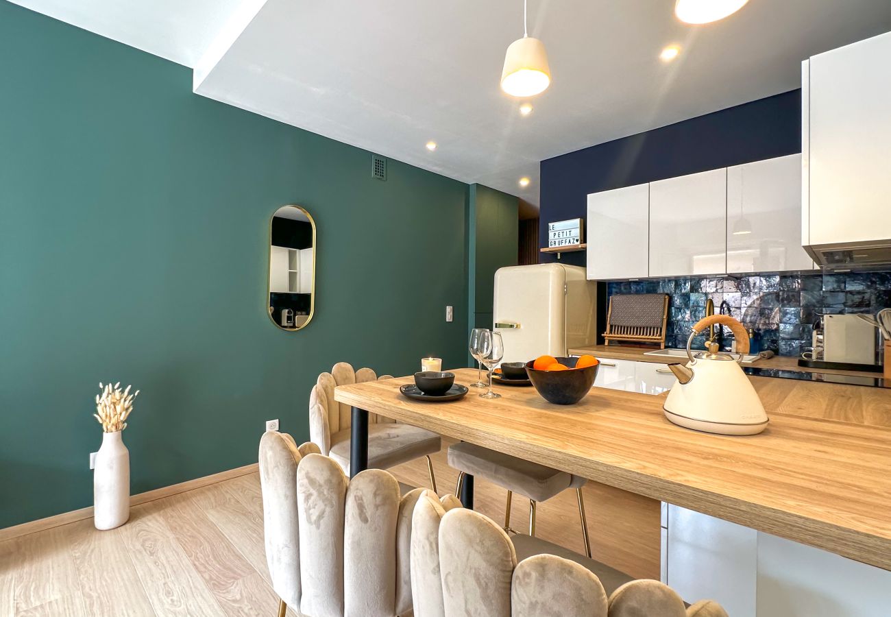 Apartment in Annecy - Petit Gruffaz proche du canal