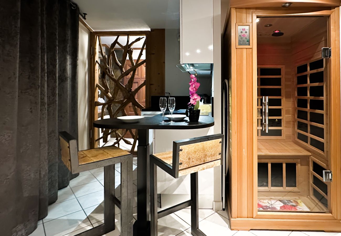 Studio in Annecy - Rococo romantique avec sauna vieille ville Annecy