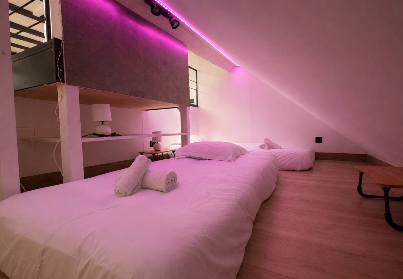 Apartment in Annecy - Charmoisy loft vue sur le canal