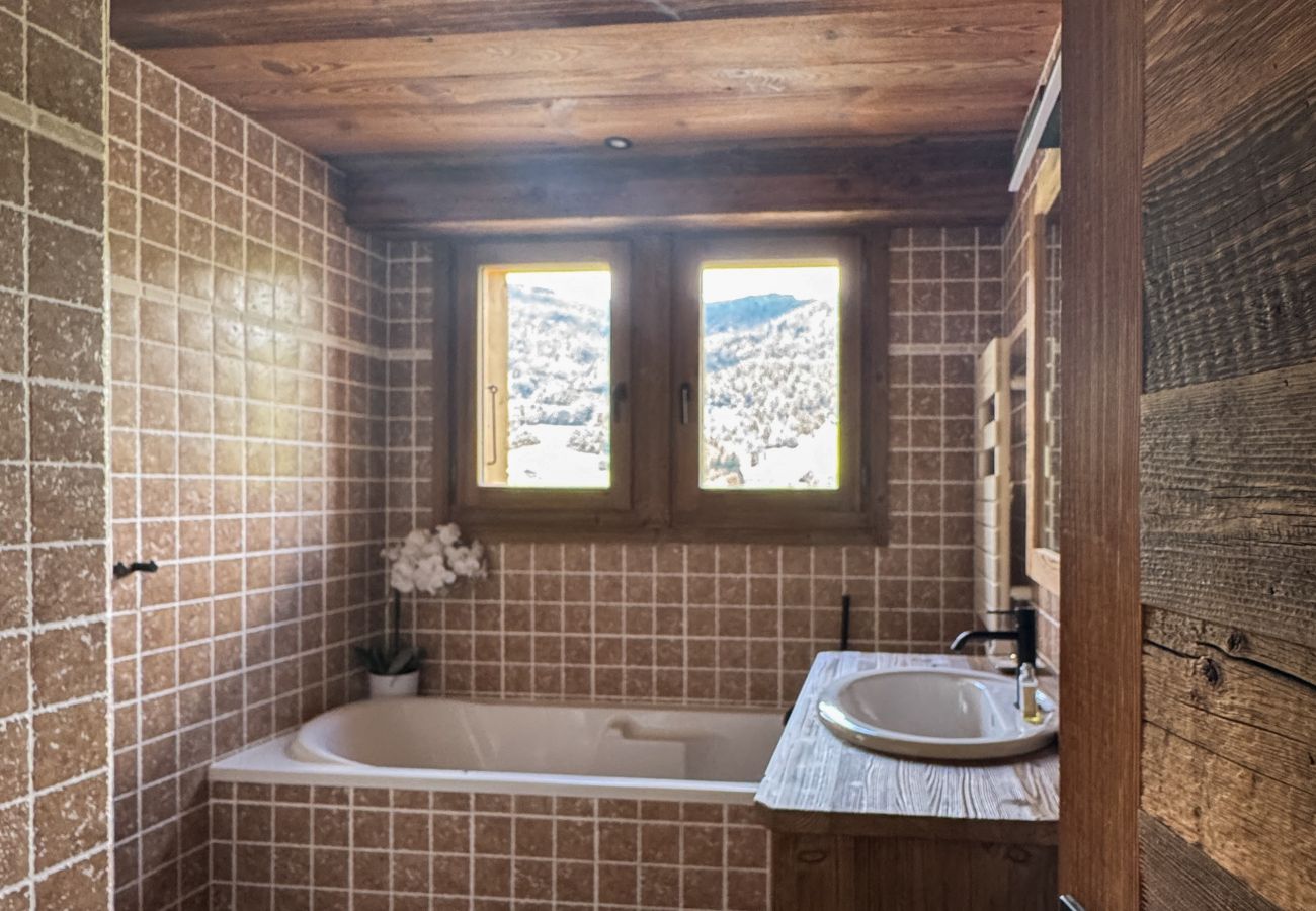 Chalet in Megève - Chalet Gingerbread Megève Rochebrune