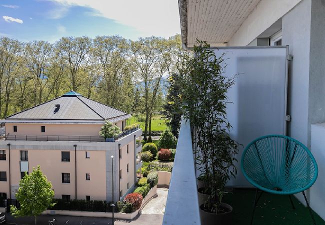 Studio à Annecy - Karl 50 m du lac et jacuzzi