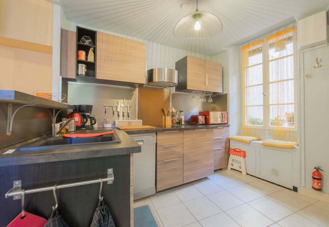 Appartement à Annecy - Filaterie vieille ville  romantique