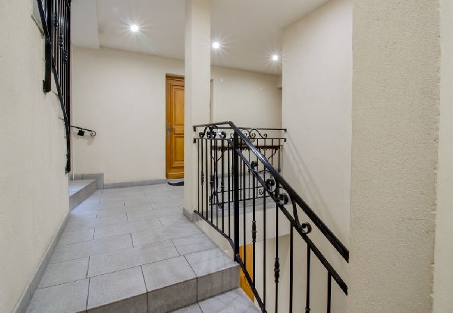 Appartement à Annecy - Riad de Lily 100m Bonlieu mifa Appartement à Annecy - Riad de Lily 100m Bonlieu mifa