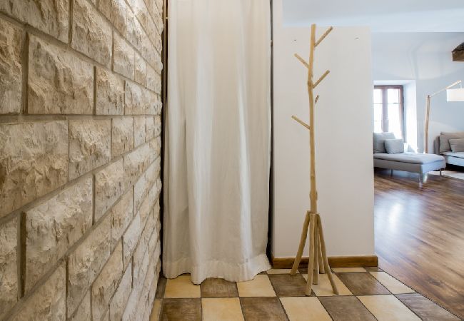 Appartement à Annecy - Riad de Lily 100m Bonlieu mifa Appartement à Annecy - Riad de Lily 100m Bonlieu mifa