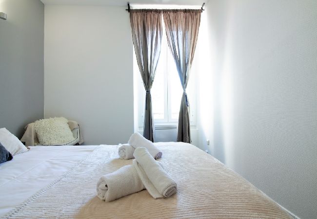 Appartement à Annecy - Petit prince centre ville, appareil à raclette Appartement à Annecy - Petit prince centre ville, appareil à raclette