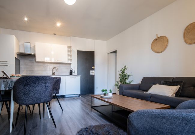 Appartement à Annecy - Petit prince centre ville, appareil à raclette Appartement à Annecy - Petit prince centre ville, appareil à raclette