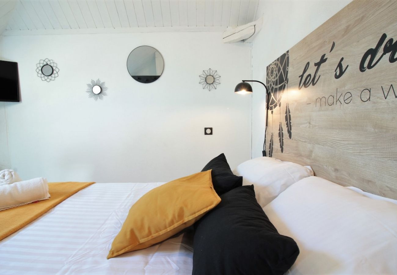 Appartement à Annecy - Petit biscuit coté vieille ville