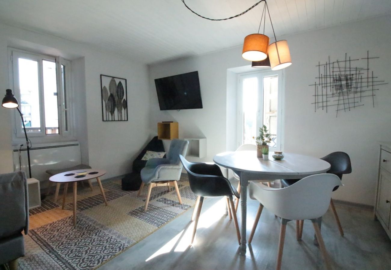 Appartement à Annecy - Petit biscuit coté vieille ville