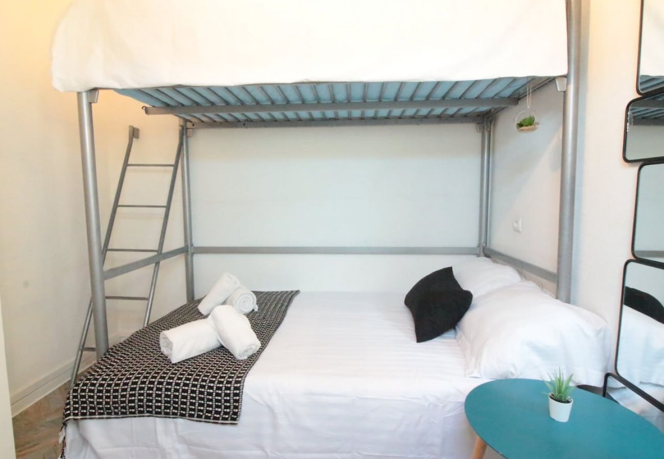 Appartement à Annecy - Petit biscuit coté vieille ville