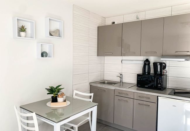 Appartement à Annecy - Smart emplacement numéro 1 au cœur marché de N Appartement à Annecy - Smart emplacement numéro 1 au cœur marché de N