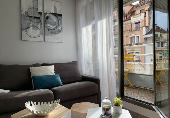 Appartement à Annecy - Smart emplacement numéro 1 au cœur marché de N Appartement à Annecy - Smart emplacement numéro 1 au cœur marché de N