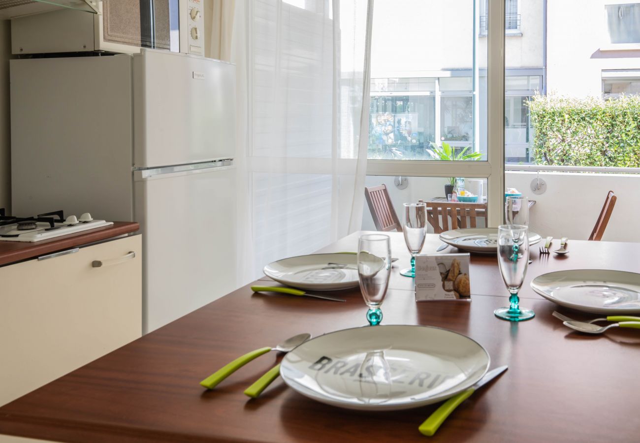 Appartement à Annecy - L Ecrin L4 3 min centre idéal familles