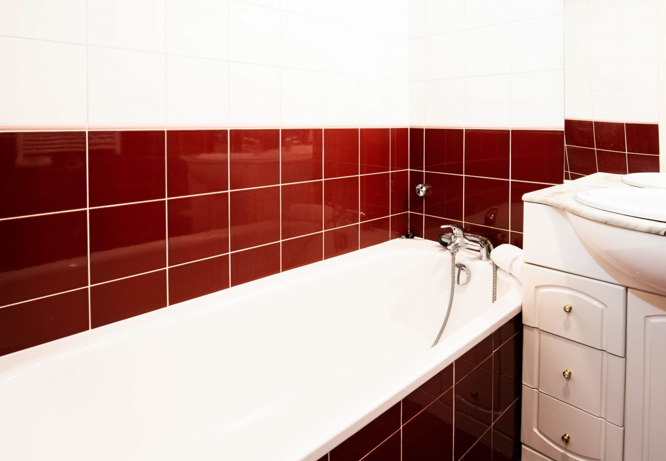 Appartement à Annecy - L Ecrin L4 3 min centre idéal familles